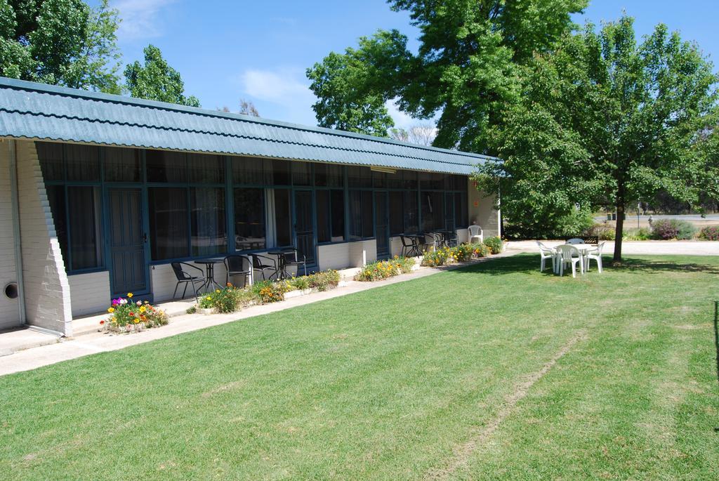 Holbrook Settlers Motel Exterior photo